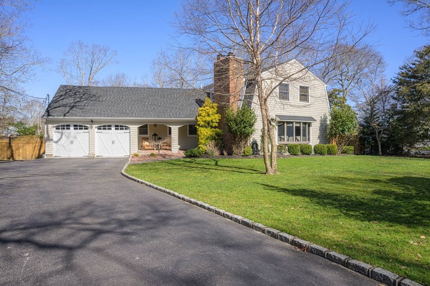 This property offers exclusive access to a private sandy bay - Beach Home for sale in Hampton Bays, New York on Beachhouse.com