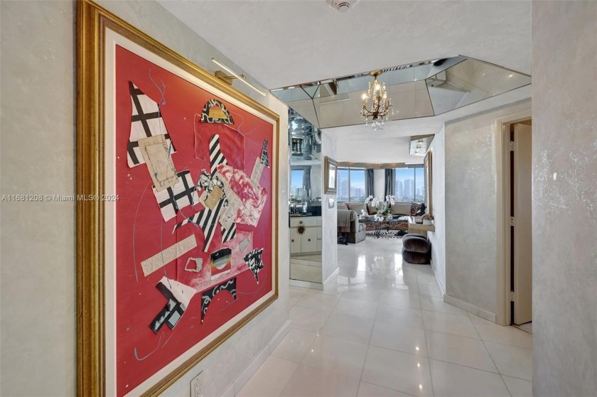 SOUGHT AFTER NORTHEAST CORNER APARTMENT WITH EXPANSIVE FLOOR TO - Beach Condo for sale in Aventura, Florida on Beachhouse.com