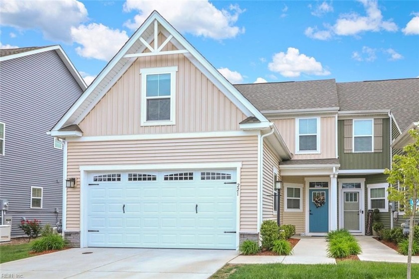The Calvert offers style and space without compromising - Beach Townhome/Townhouse for sale in Smithfield, Virginia on Beachhouse.com