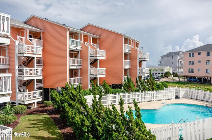 Cute as a button condo on the North end of Carolina Beach! - Beach Condo for sale in Carolina Beach, North Carolina on Beachhouse.com