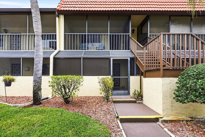 Located in the desirable Countryside area of Clearwater, this - Beach Condo for sale in Clearwater, Florida on Beachhouse.com