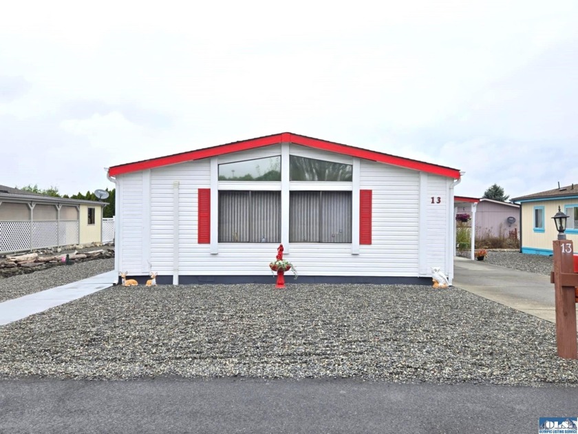 325 N Fifth Ave #13 - Beach Home for sale in Sequim, Washington on Beachhouse.com