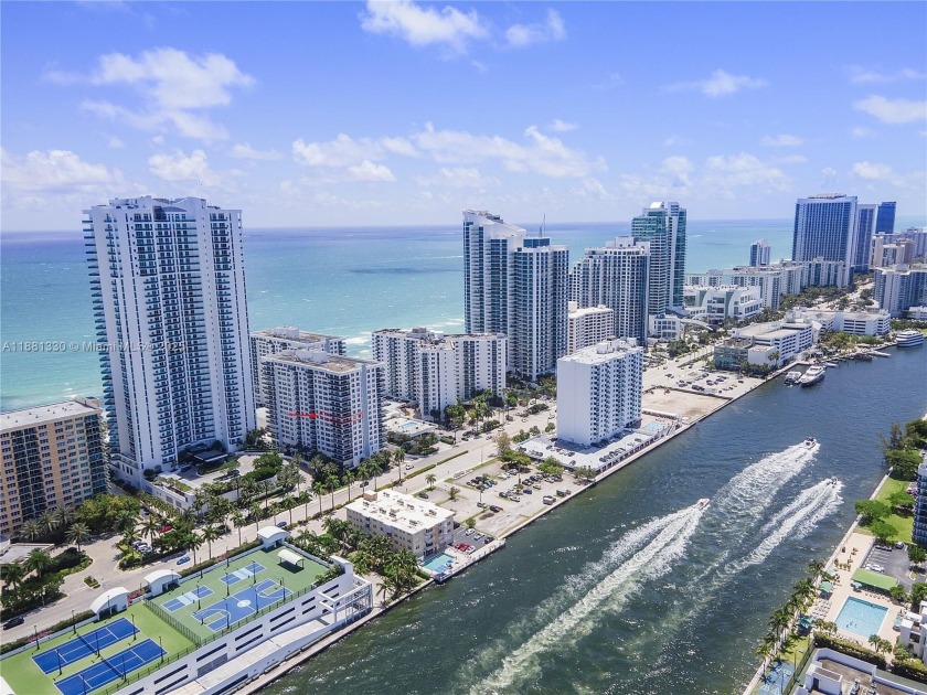 Beautiful Beachfront Building | Corner Unit | 2BD/2BA | Approx - Beach Condo for sale in Hollywood, Florida on Beachhouse.com