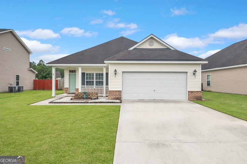 SELLER IS OFFERING $6,250 TOWARDS CLOSING. This stunning - Beach Home for sale in Savannah, Georgia on Beachhouse.com