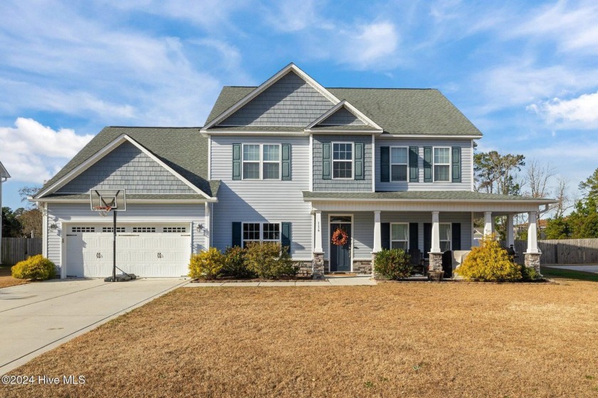 Situated within one of Historic New Bern's premiere - Beach Home for sale in New Bern, North Carolina on Beachhouse.com