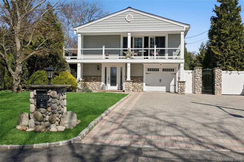 Properties like this don't come around often, enjoy a peaceful - Beach Home for sale in West Islip, New York on Beachhouse.com
