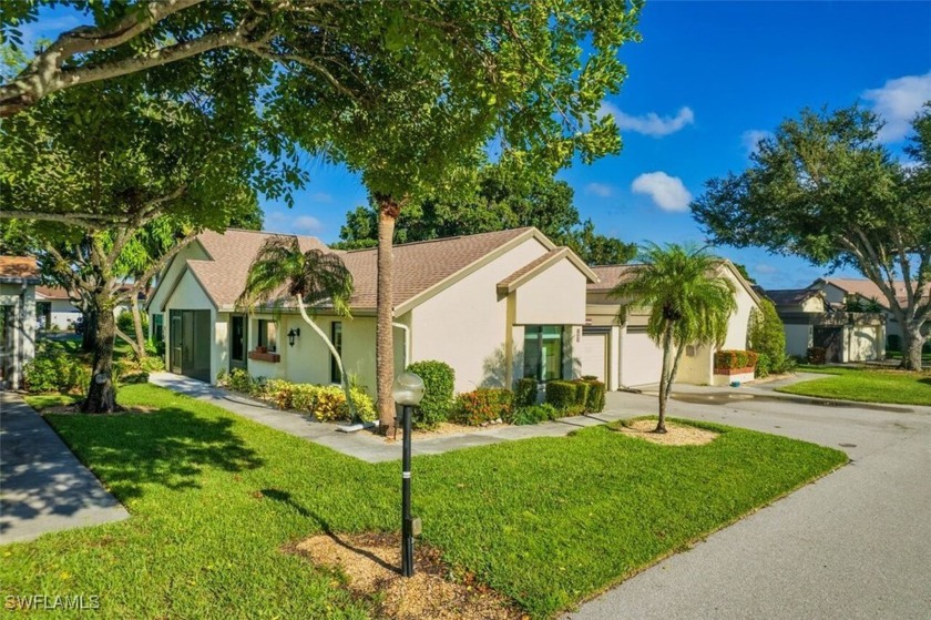 Welcome home- This 2 bedroom 2.5 bath Valencia model garden - Beach Home for sale in Fort Myers, Florida on Beachhouse.com