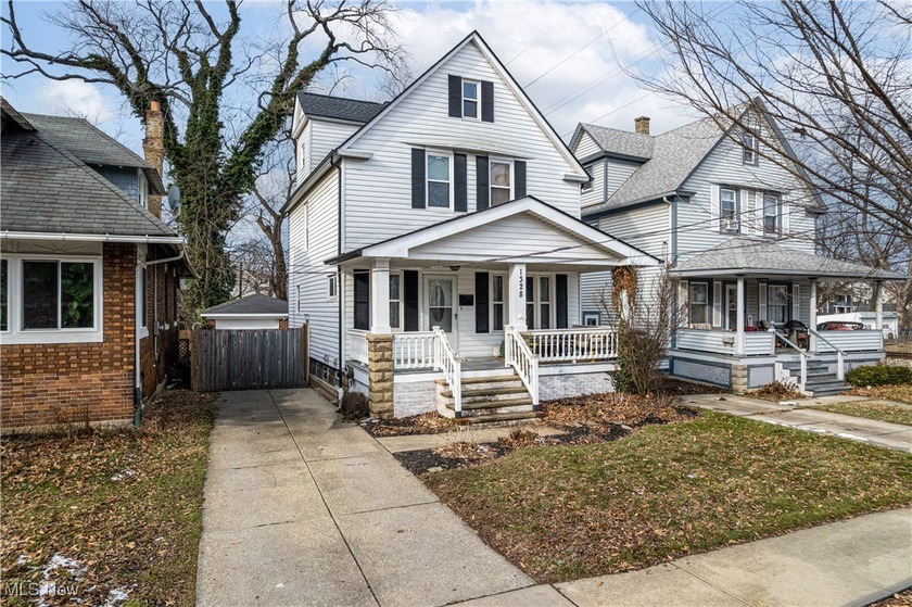 Welcome to this charming home on Bonnieview Ave. a sought after - Beach Home for sale in Lakewood, Ohio on Beachhouse.com