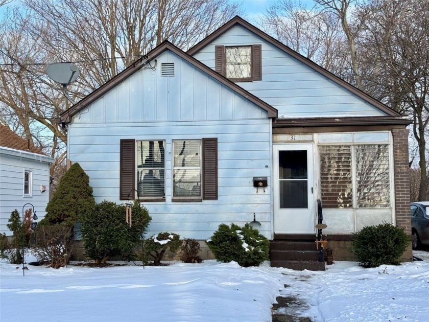 Welcome to this charming Cape Cod home, perfectly situated just - Beach Home for sale in Erie, Pennsylvania on Beachhouse.com