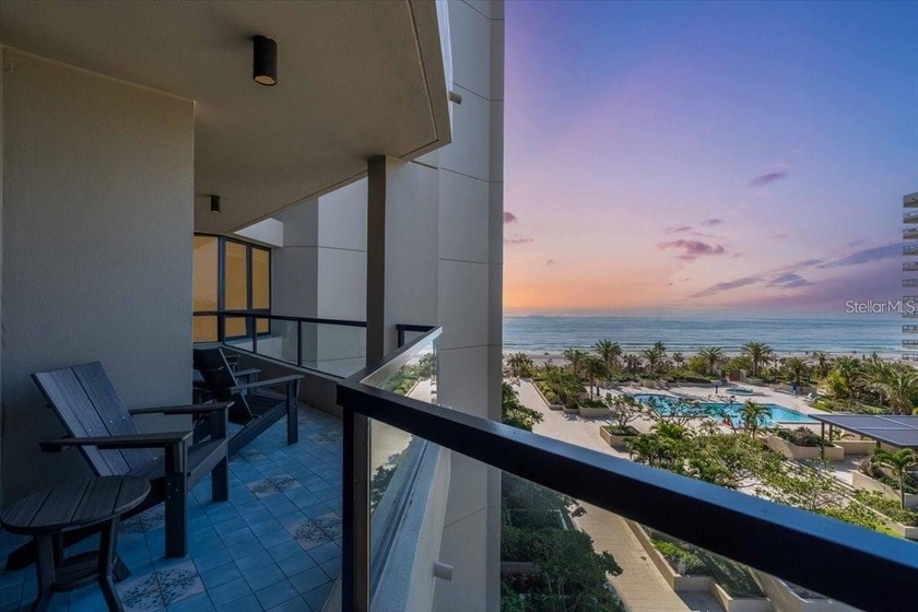 Escape to elegance in this tastefully renovated, fully furnished - Beach Condo for sale in Longboat Key, Florida on Beachhouse.com