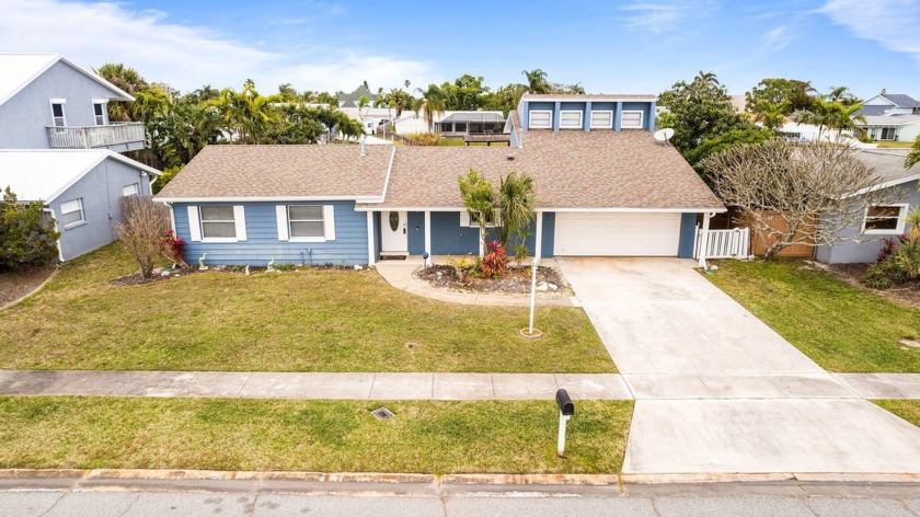 SELLER OFFERING UP TO $10,0000 TOWARD INTEREST RATE BUYDOWN!!! - Beach Home for sale in Merritt Island, Florida on Beachhouse.com
