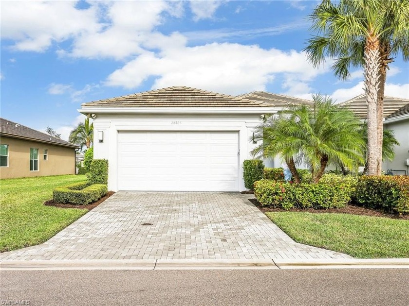 Welcome to 28465 Abruzzo Dr, a beautifully maintained villa in - Beach Home for sale in Bonita Springs, Florida on Beachhouse.com