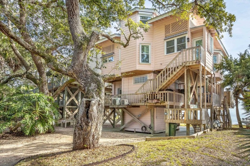Peace and serenity abound in this charming coastal home. Looking - Beach Home for sale in Crawfordville, Florida on Beachhouse.com