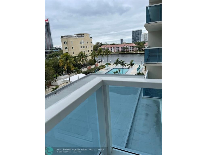 Lowest price in the building. Ready to renovate to your desires - Beach Condo for sale in Hollywood, Florida on Beachhouse.com