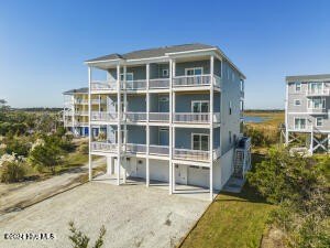 Here's your chance to own five weeks a year in a beautiful new - Beach Home for sale in North Topsail Beach, North Carolina on Beachhouse.com