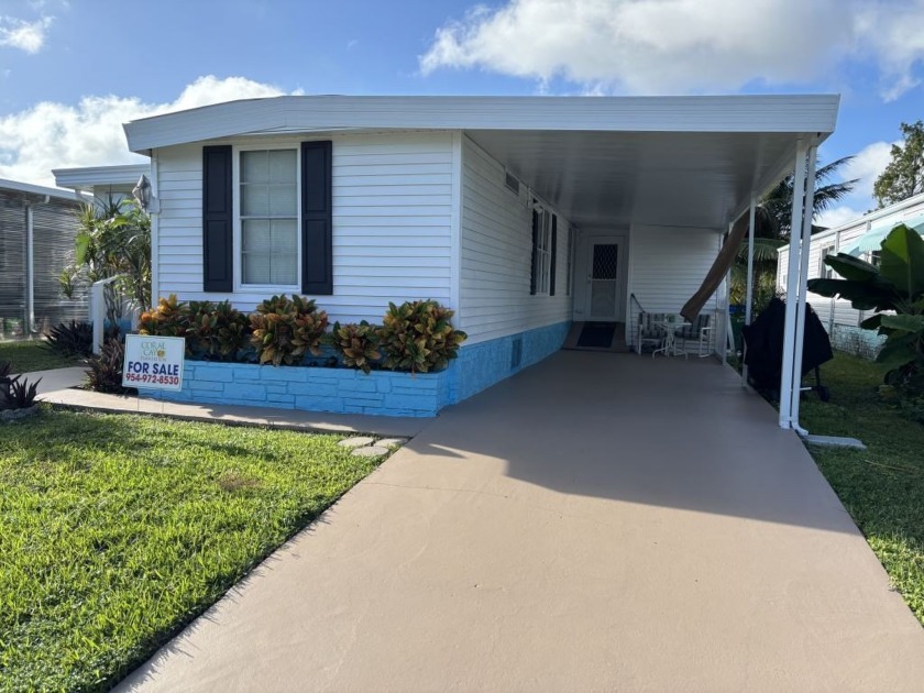 Home For Sale in Margate - Beach Home for sale in Margate, Florida on Beachhouse.com