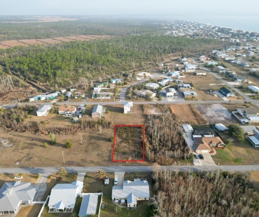 Location, Location Location! This beautiful lot is only a short - Beach Lot for sale in Mexico Beach, Florida on Beachhouse.com