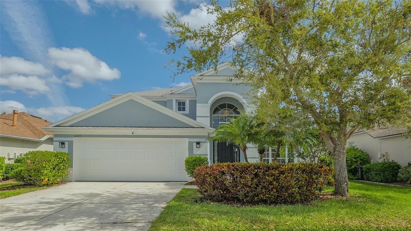 Located in Greenbrook Run of Lakewood Ranch, home has low HOA - Beach Home for sale in Lakewood Ranch, Florida on Beachhouse.com