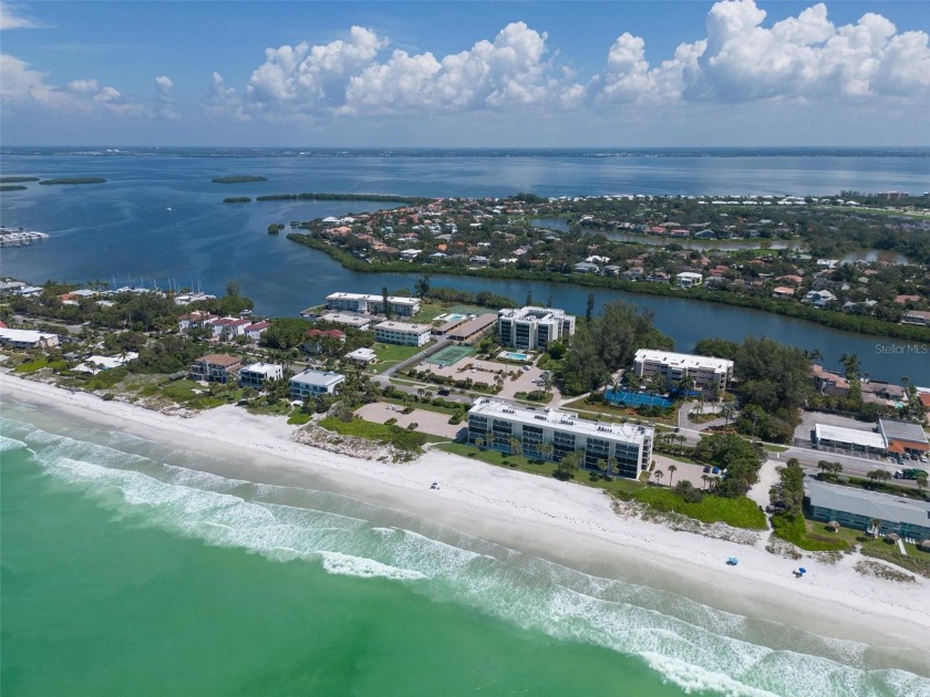 Beautifully remodeled furnished condo with gorgeous water view - Beach Condo for sale in Longboat Key, Florida on Beachhouse.com