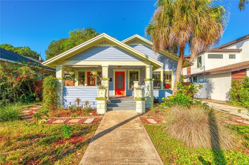 Here is your chance to live in Historic Uptown in this adorable - Beach Home for sale in St. Petersburg, Florida on Beachhouse.com