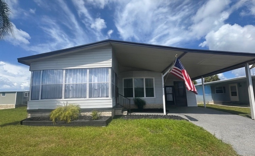 Welcome Home!     Enjoy affordable Florida living in this - Beach Home for sale in Largo, Florida on Beachhouse.com