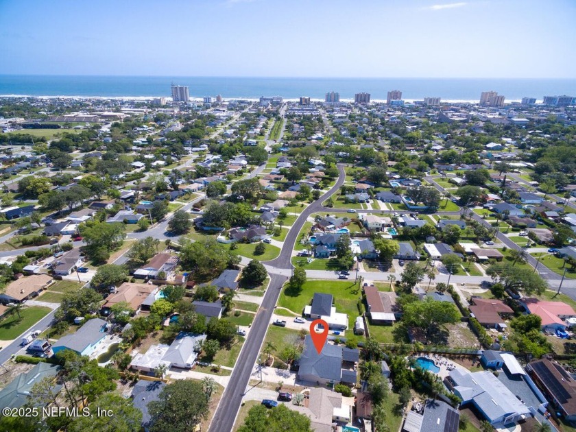Updated 4BR, 2BA concrete block home on large 74' wide lot in - Beach Home for sale in Jacksonville Beach, Florida on Beachhouse.com