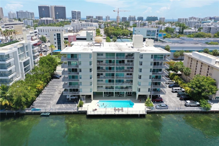 Spacious and beautifully designed 1-bedroom, 1.5-bath residence - Beach Condo for sale in Bay Harbor Islands, Florida on Beachhouse.com