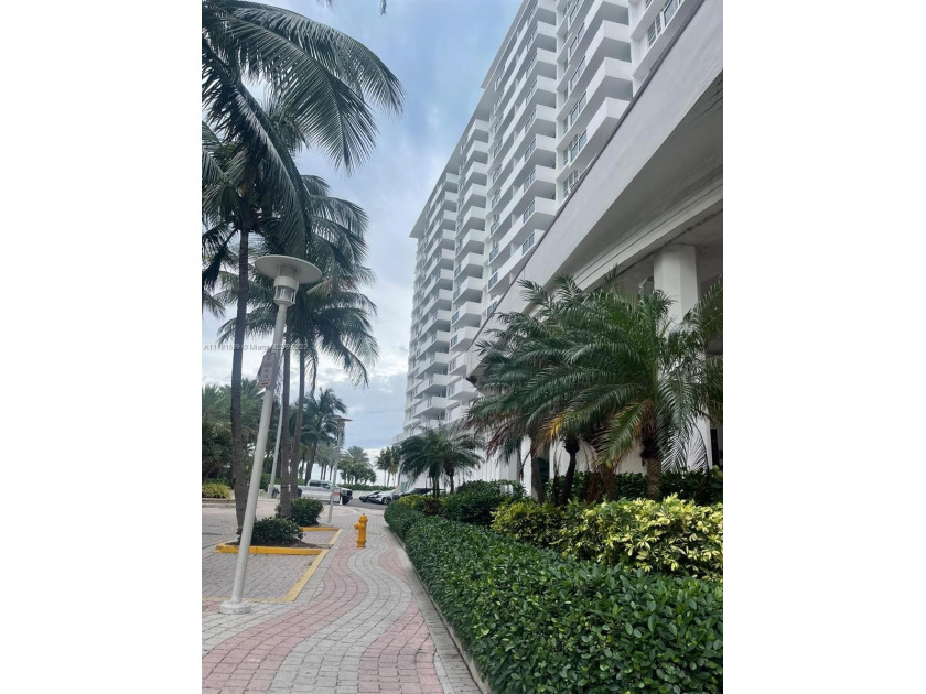 Incredible opportunity to buy in South Beach. 3rd floor with - Beach Condo for sale in Miami Beach, Florida on Beachhouse.com