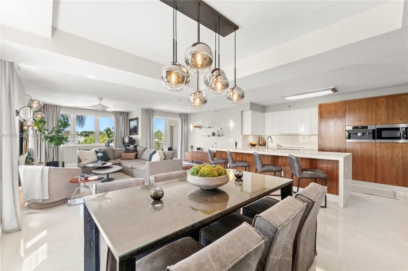 Impeccably updated waterfront condo in a boutique 7-unit - Beach Condo for sale in Fort Lauderdale, Florida on Beachhouse.com