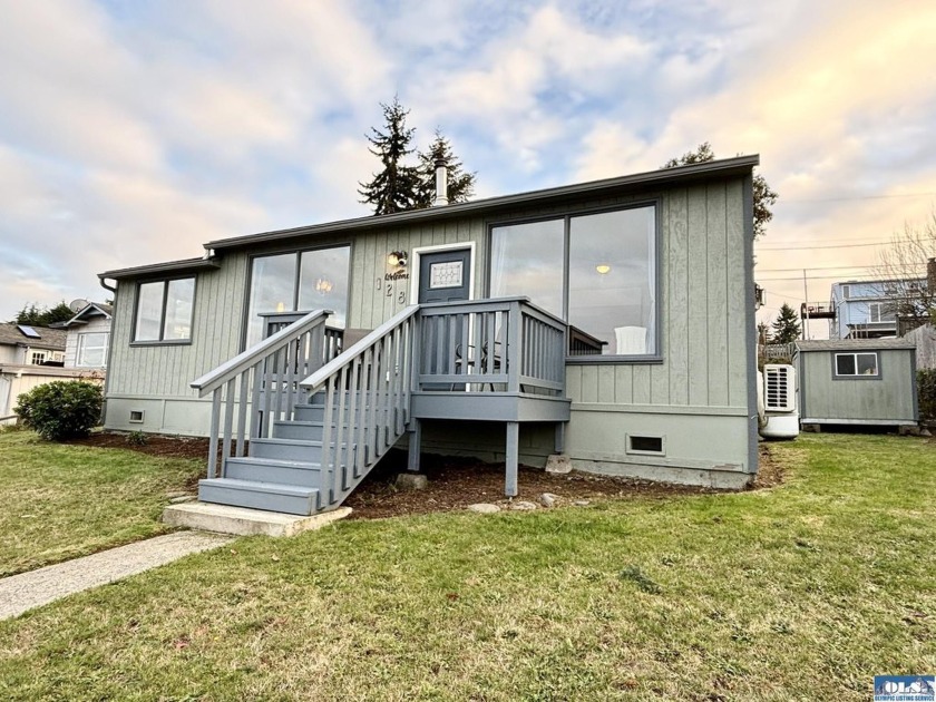 128 Hancock Ave - Beach Home for sale in Port Angeles, Washington on Beachhouse.com