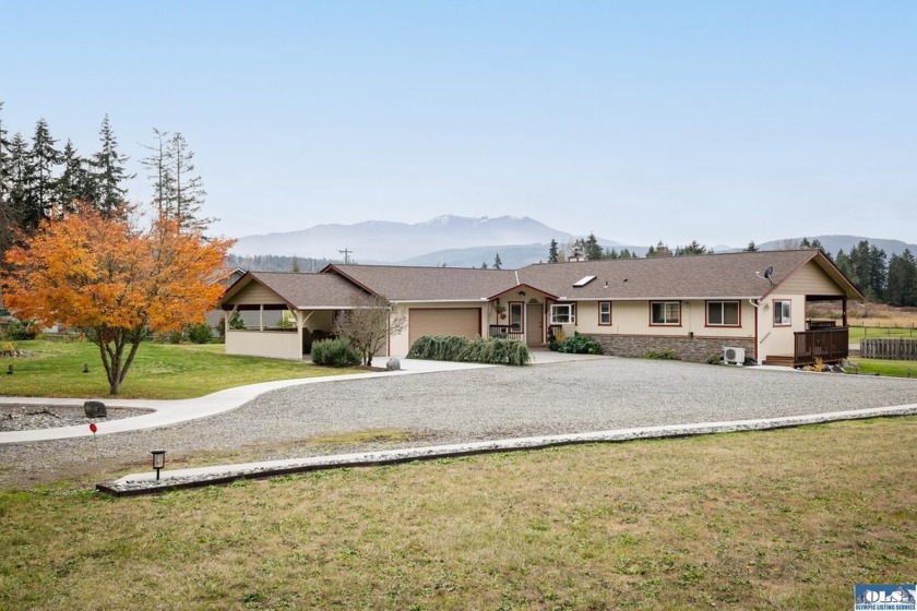 2294 S 7th Ave - Beach Home for sale in Sequim, Washington on Beachhouse.com