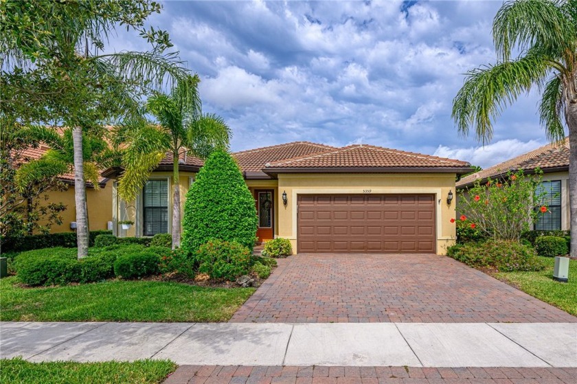 Come enjoy a lifestyle of luxury in this beautiful home with - Beach Home for sale in Vero Beach, Florida on Beachhouse.com