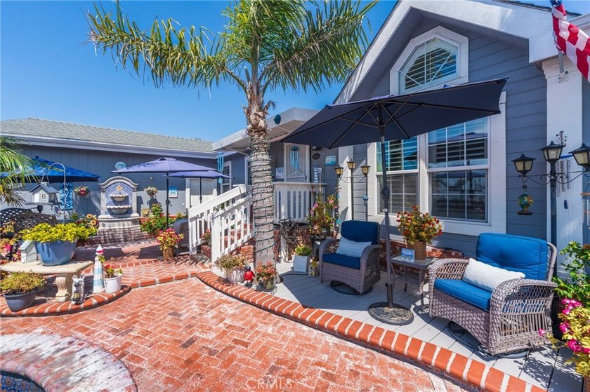 Experience effortless coastal living in this beautifully - Beach Home for sale in Huntington Beach, California on Beachhouse.com