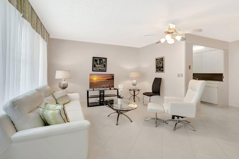 Light, Bright & Beautiful! Welcome to this spacious and stylish - Beach Condo for sale in Deerfield Beach, Florida on Beachhouse.com