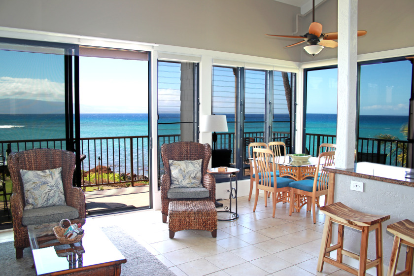 Stunner! Total package! Wall to wall - Beach Vacation Rentals in Lahaina, Hawaii on Beachhouse.com