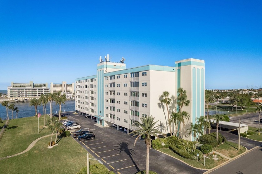 Discover Coastal Living at its Finest. Nestled on the South side - Beach Condo for sale in Largo, Florida on Beachhouse.com