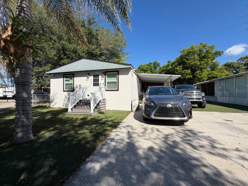 Welcome to 9855 Elm Way, Tampa, FL 33635-an exquisitely - Beach Home for sale in Tampa, Florida on Beachhouse.com