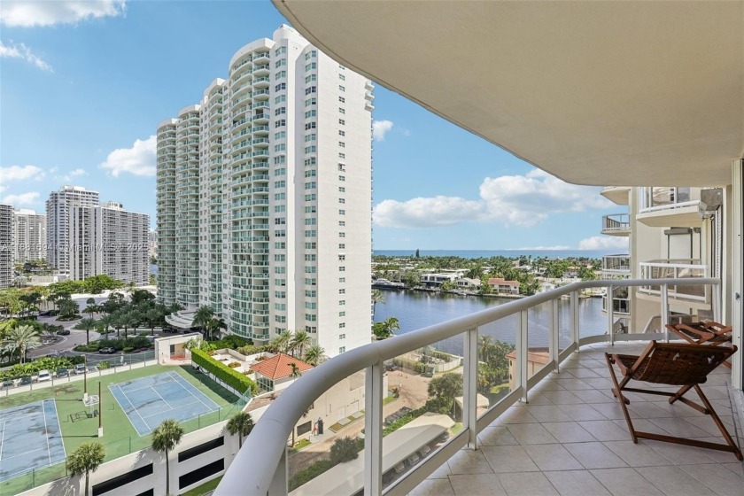 Beautiful 2BD/2BA condo at The Terraces at Turnberry in - Beach Condo for sale in Aventura, Florida on Beachhouse.com