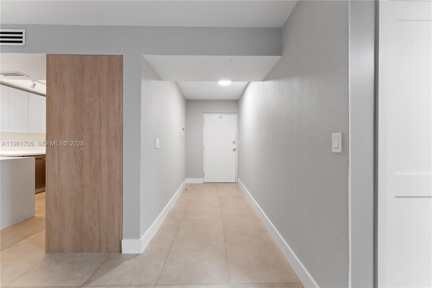 Fully Renovated 3-Bedroom, 2-Bathroom Lanai Unit in Key - Beach Condo for sale in Key Biscayne, Florida on Beachhouse.com