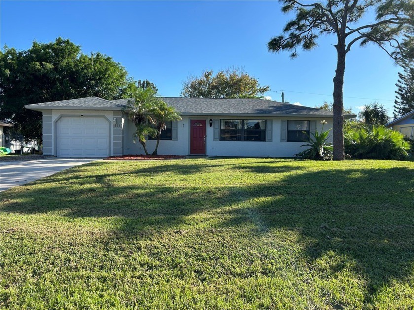 *Your gonna like* Pride of ownership & it shows.Yes,freshly - Beach Home for sale in Sebastian, Florida on Beachhouse.com