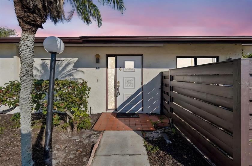 Featuring a popular split-plan layout, this 2-bedroom - Beach Condo for sale in Bradenton, Florida on Beachhouse.com