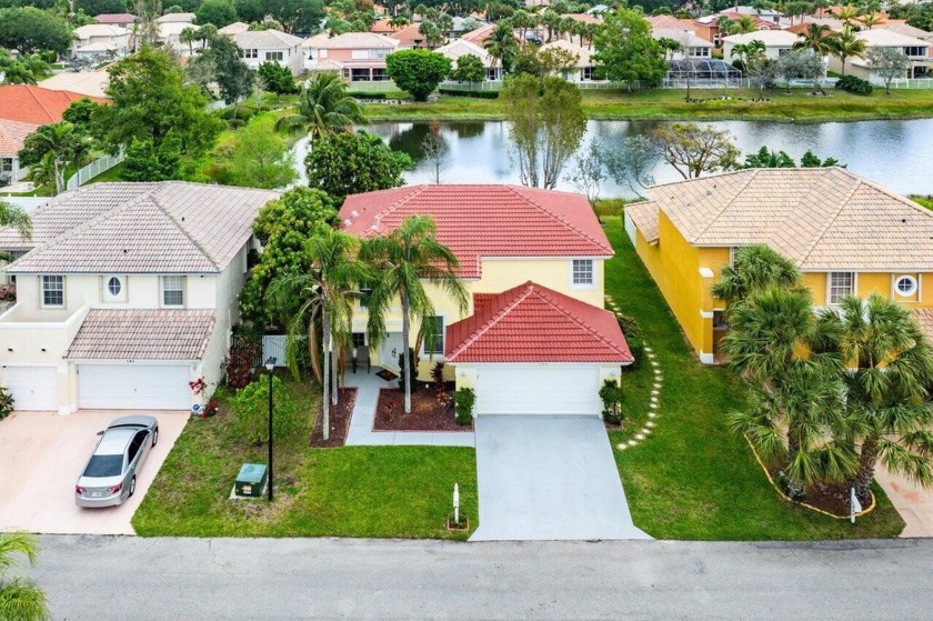 Lakefront gem in gated Boynton Estates! HOA under $140/month - Beach Home for sale in Boynton Beach, Florida on Beachhouse.com