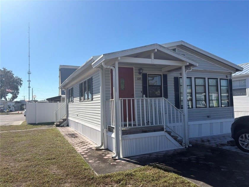 Sugar Creek Estates is living life to the fullest and embracing - Beach Home for sale in Bradenton, Florida on Beachhouse.com
