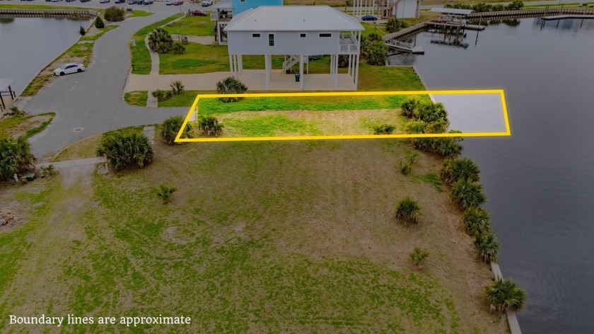 One of the few remaining water front lots available at Shell - Beach Lot for sale in Shell Point, Florida on Beachhouse.com