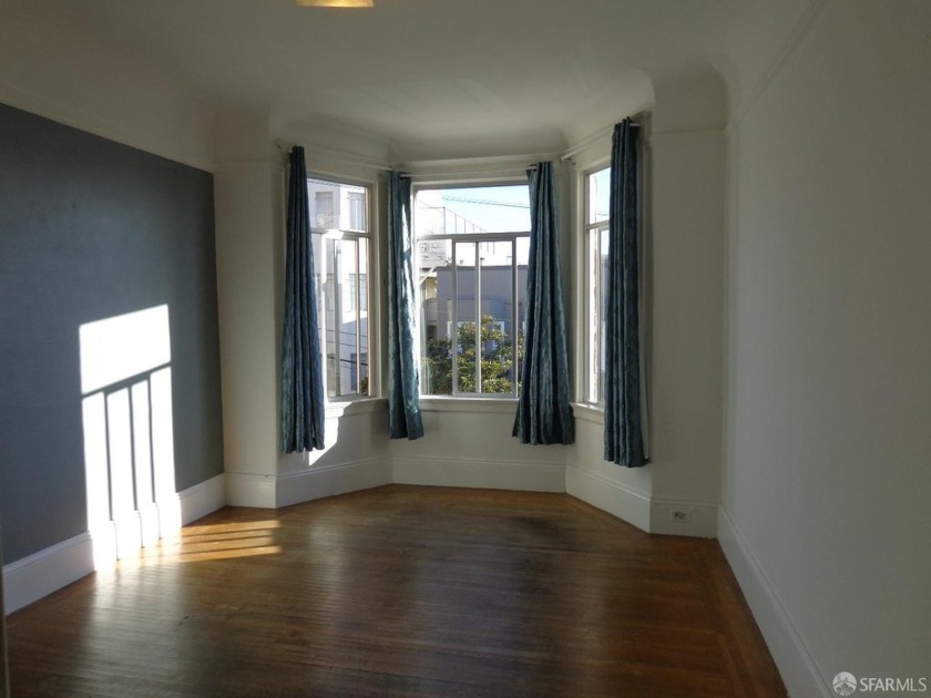 Top Floor, Semi detached classic Edwardian with plenty of - Beach Condo for sale in San Francisco, California on Beachhouse.com