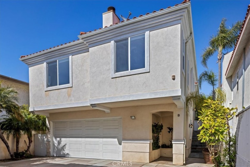 Welcome to your coastal oasis in the breathtaking South Redondo - Beach Townhome/Townhouse for sale in Redondo Beach, California on Beachhouse.com