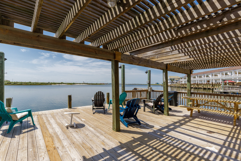 Waterfront Complex W View Of Canal From Pool, King Bed + Washer - Beach Vacation Rentals in Corpus Christi, Texas on Beachhouse.com