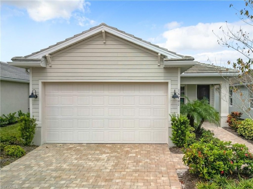 This meticulously maintained, like new, 2 BEDROOM, DEN, 2 BATH - Beach Home for sale in Bonita Springs, Florida on Beachhouse.com