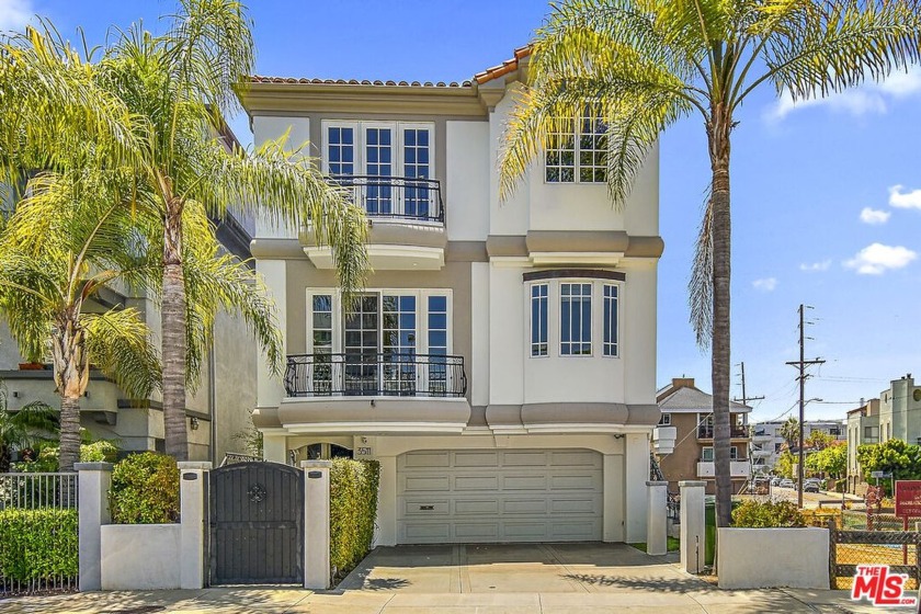 Stunning, luxurious four-level, canal-front home within the - Beach Home for sale in Marina Del Rey, California on Beachhouse.com