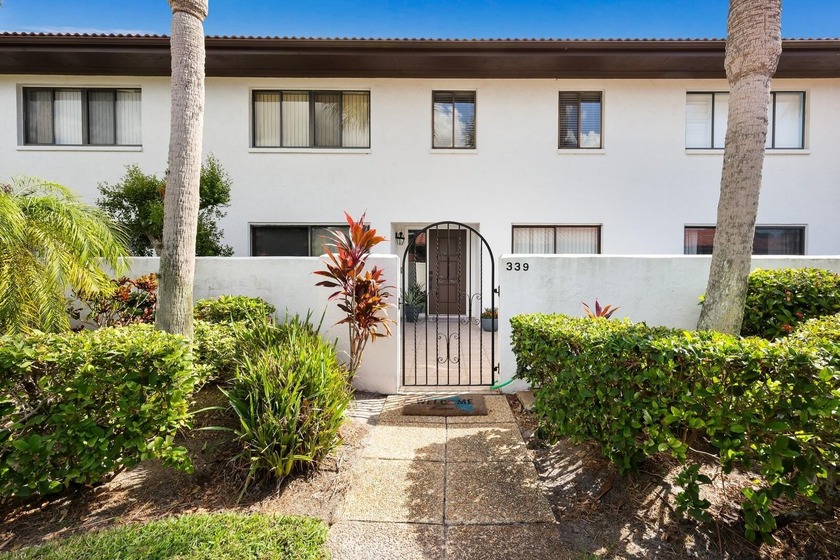 Welcome to a serene community, Valencia, offering a rare sense - Beach Condo for sale in Bradenton, Florida on Beachhouse.com